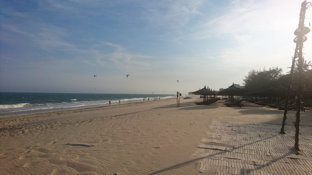 Strand Bamboo Village Beach Resort & Spa