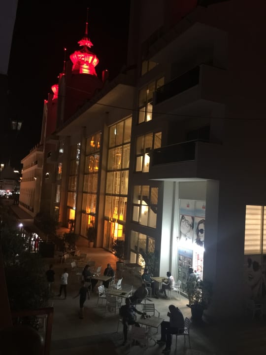 Außenansicht Well Palace Side