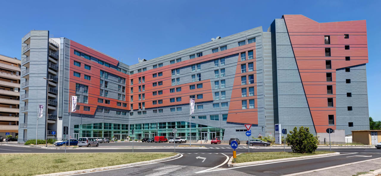 Außenansicht iH Hotels Roma Z3