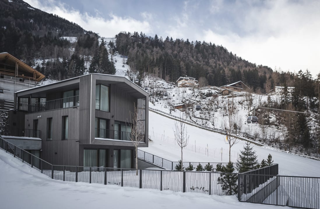 Außenansicht AhriaNova Apartments