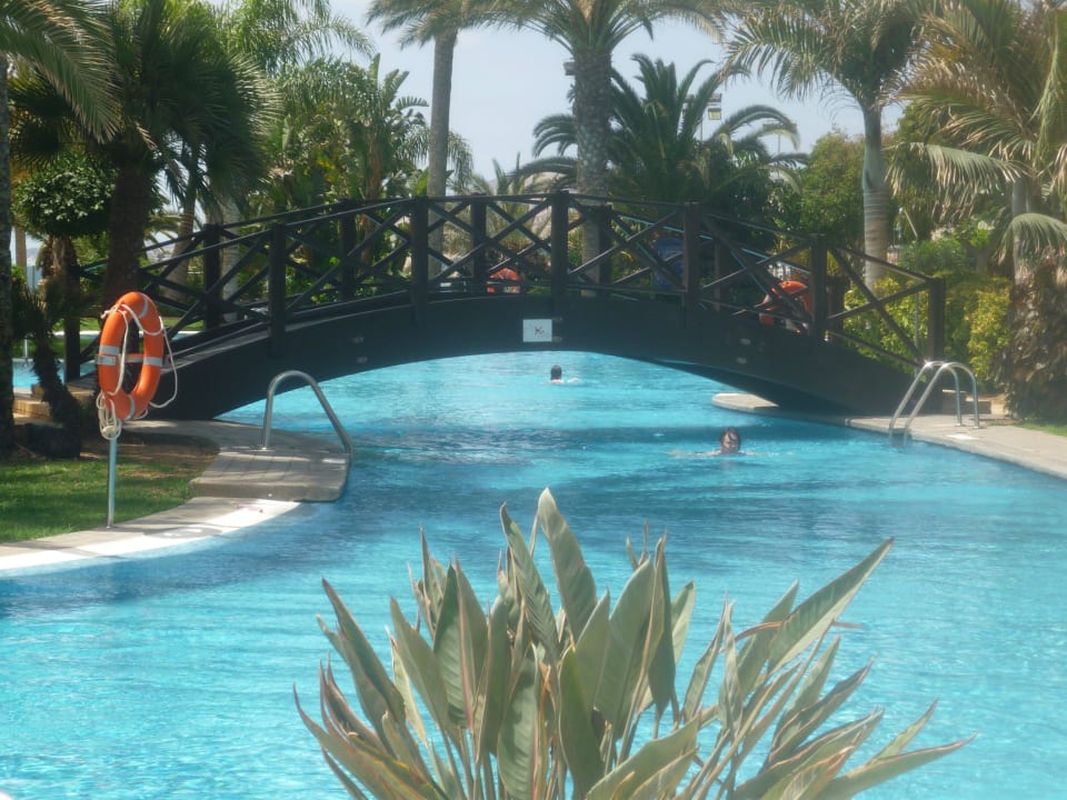 Pool R2 Rio Calma Hotel & Spa & Conference