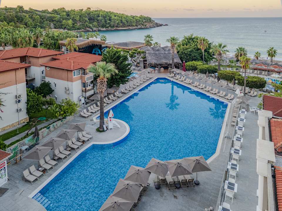 Pool Justiniano Club Alanya