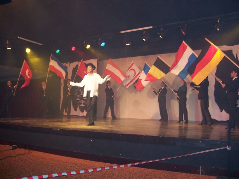 Michael Jackson Show Club Grand Side