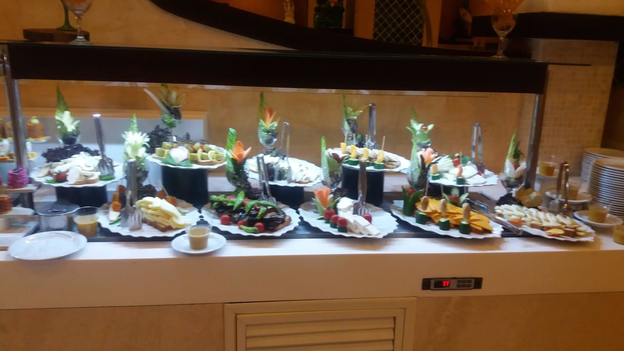 Ausschnitt vom abendessen Horus Paradise Luxury Resort & Club