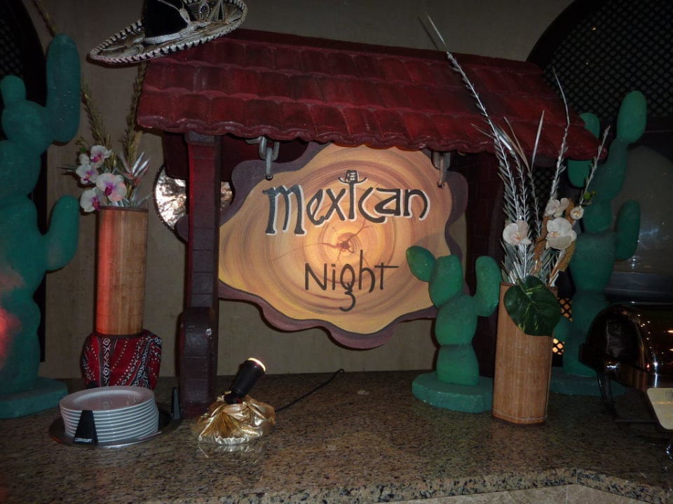 Büffet - Themenabend Miramar Al Aqah Beach Resort