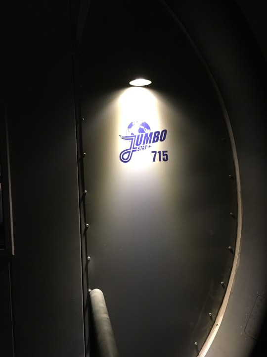 Außenansicht Hostel Jumbo Stay