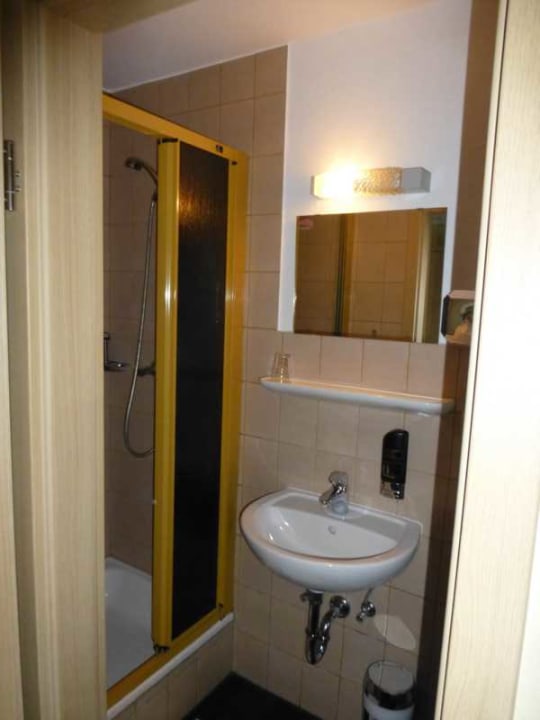 Zimmer Hotel Sassor