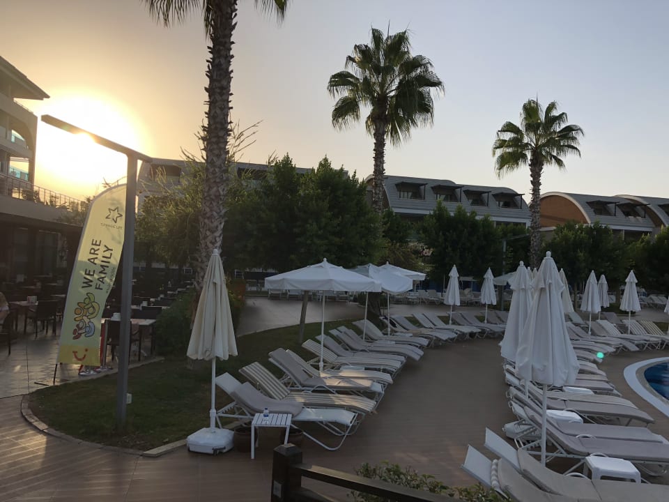 Pool TUI MAGIC LIFE Jacaranda