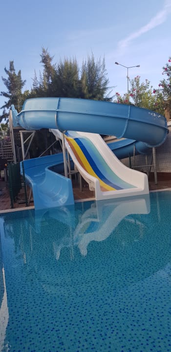 Pool Side Aquamarin Resort & Spa