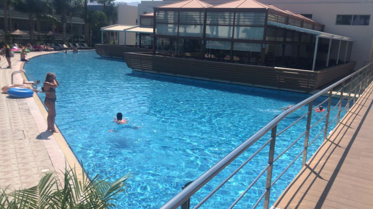 Pool Blue Lagoon Resort