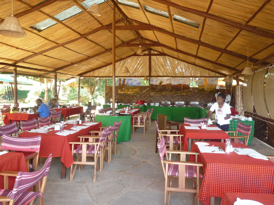 Das Restaurant Sentrim Tsavo Lodge