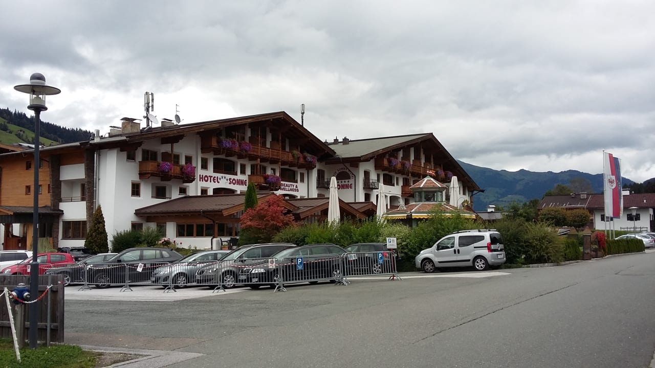 Außenansicht Hotel Sonne