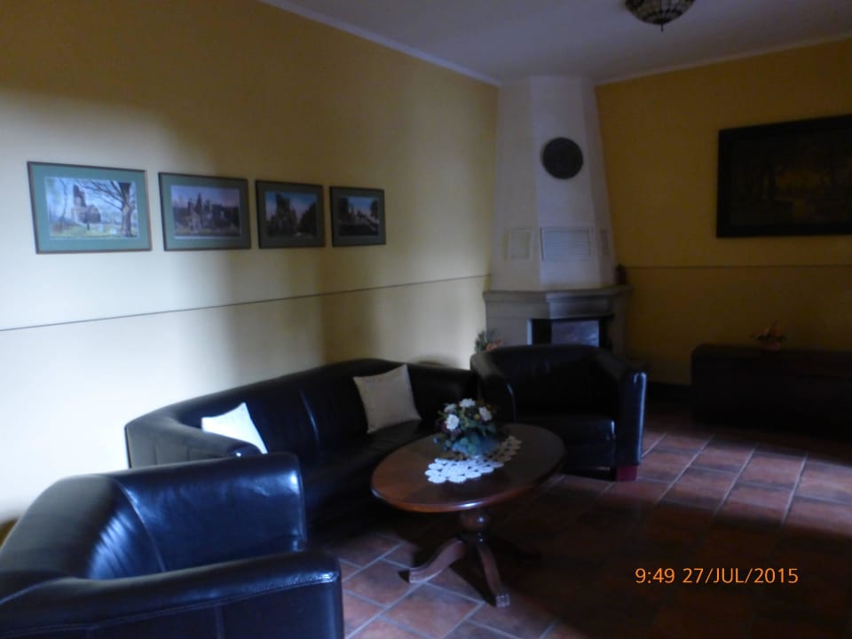 Eingangsbereich Schlosshotel Stecklenberg