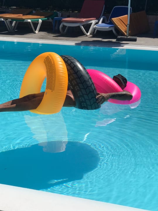 Pool Artemisa Gay Bungalows