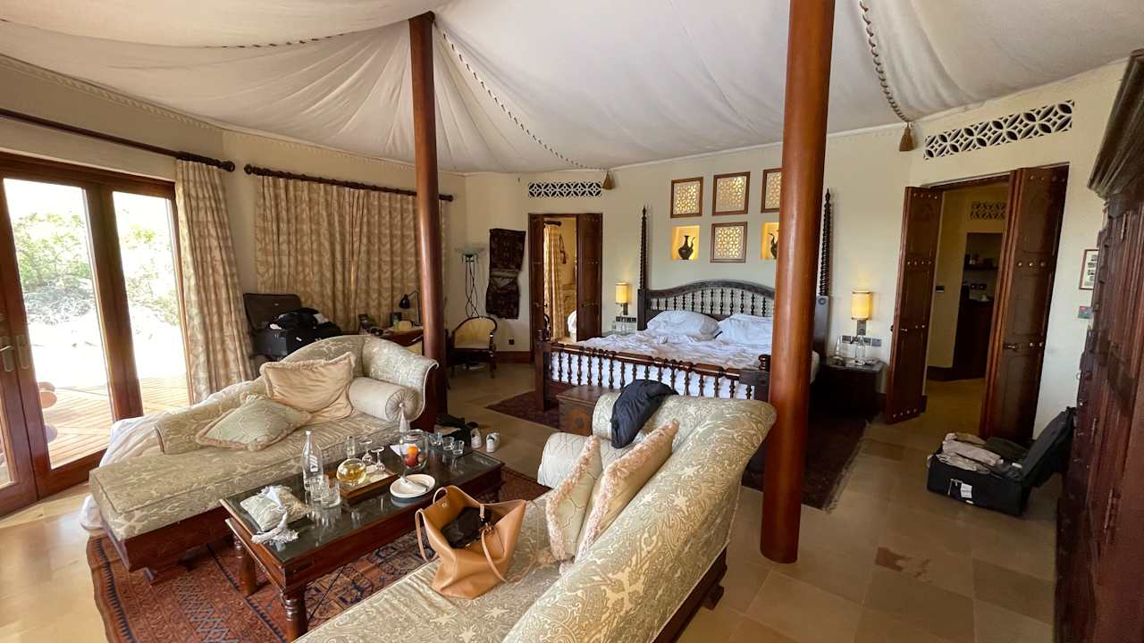Zimmer Al Maha, A Luxury Collection Desert Resort & Spa