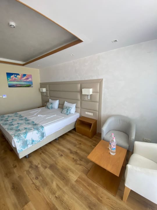 Zimmer Hotel Bilyana Beach