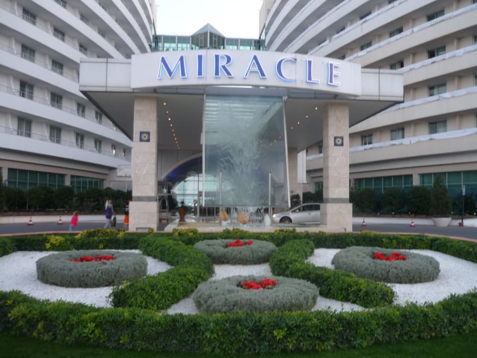 Eingangsbereich Hotel Miracle Resort