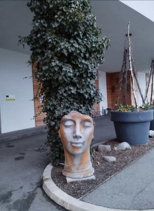 Außenansicht Sole Felsen Hotel