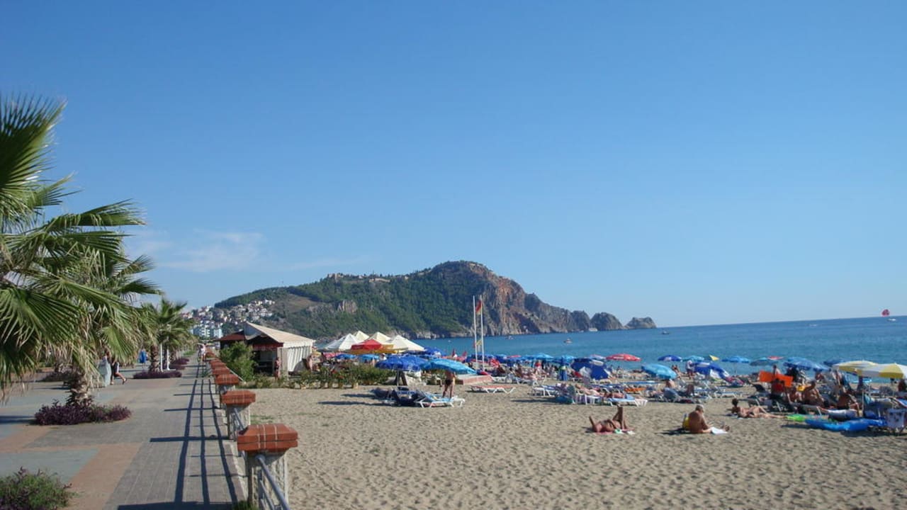 Strand Hotel Kleopatra Royal Palm