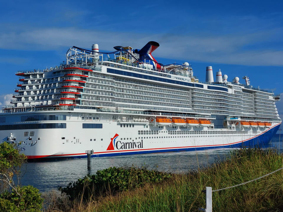 Außenansicht Playabachata Hotel