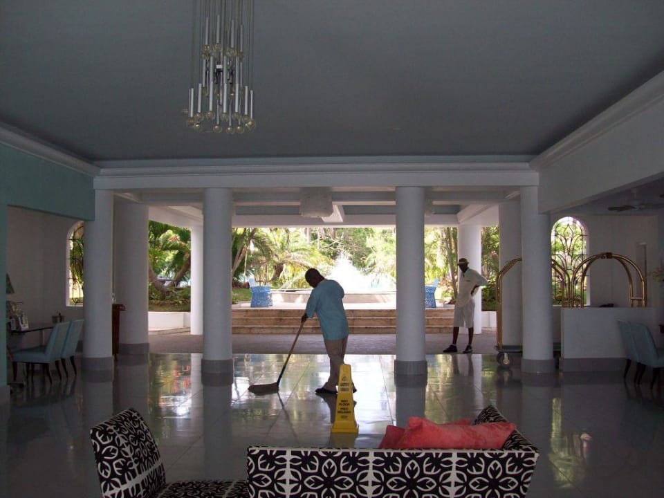 Eingang Couples Tower Isle - Adults only