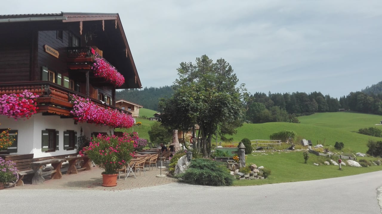 Außenansicht Alpenpension Ettlerlehen