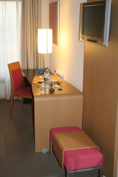 Biurko Novotel Lisboa