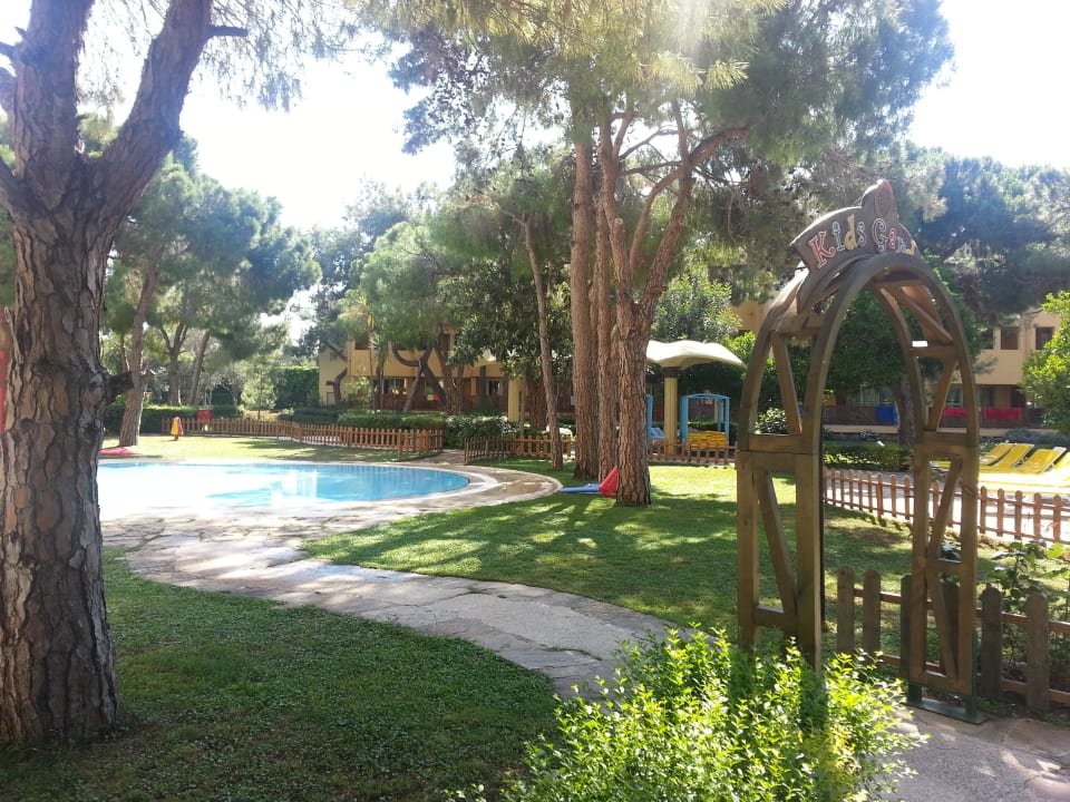 Kinderpool Asteria Collection Side