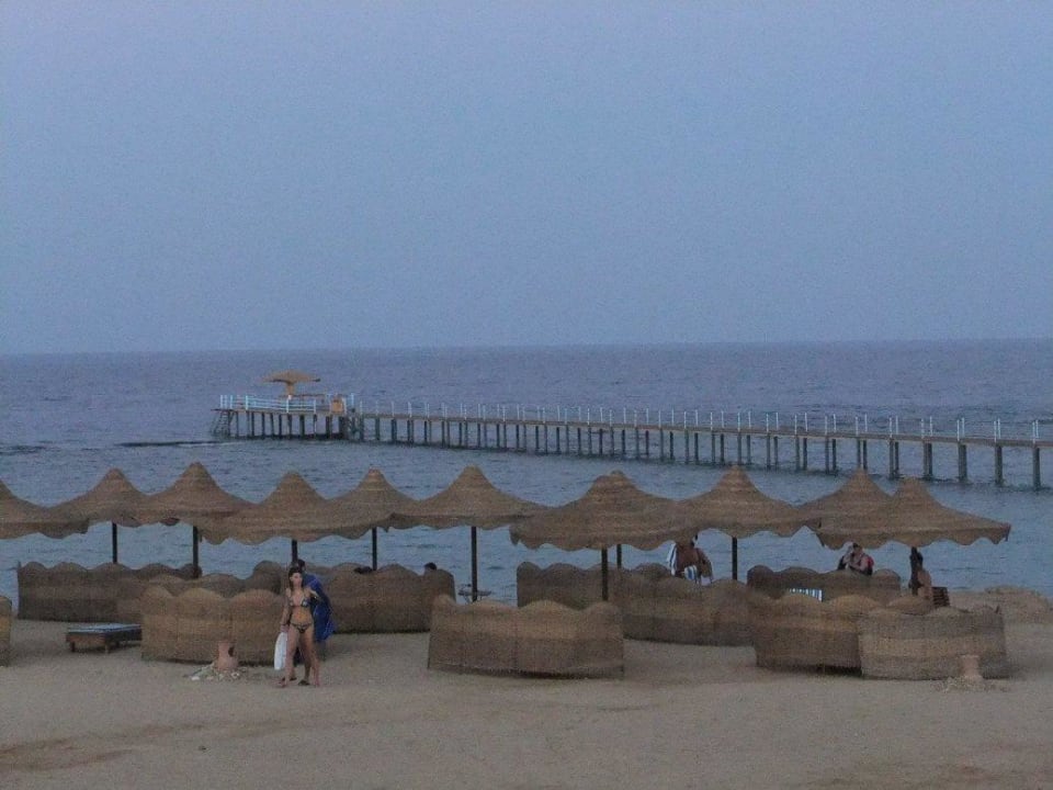 Abendstimmung Three Corners Happy Life Beach Resort