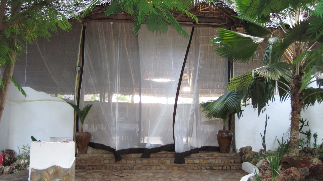 Restauranteingang. My Blue Hotel