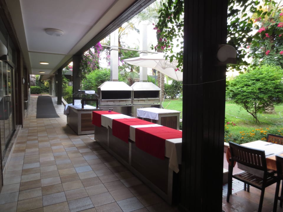 Grill am Restaurant Calimera Hane Garden