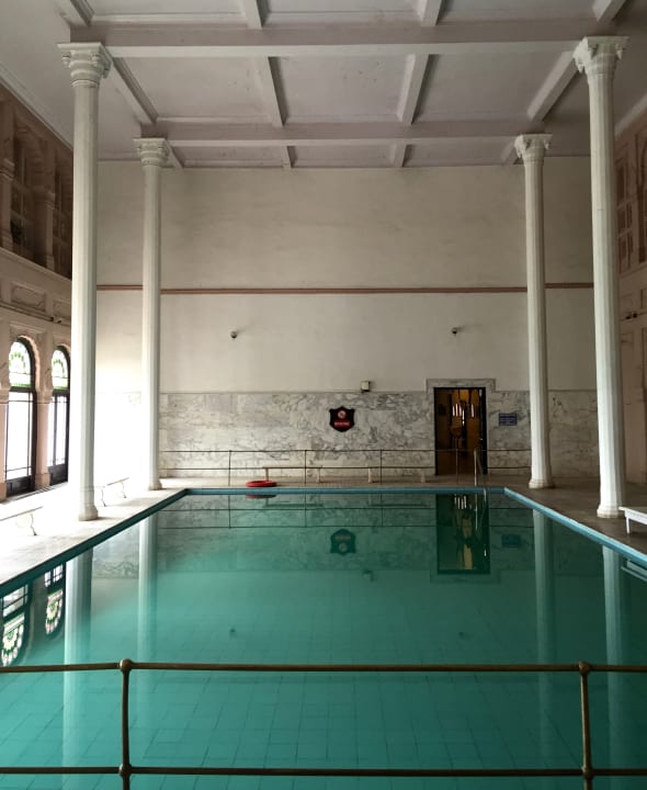 Pool Hotel Laxmi Niwas Palace