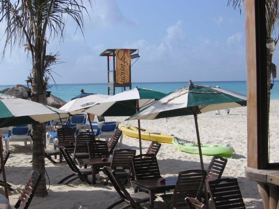 Blick auf die Karibik Hotel Fusion Beach