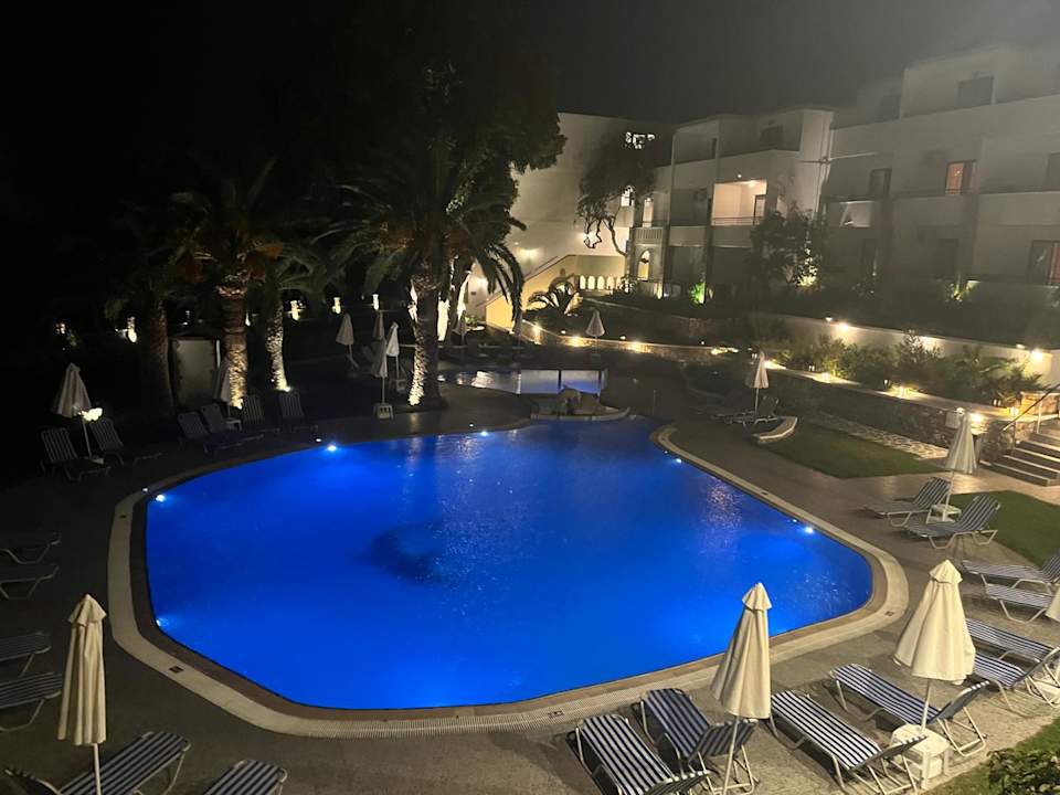 Pool Ekaterini Hotel