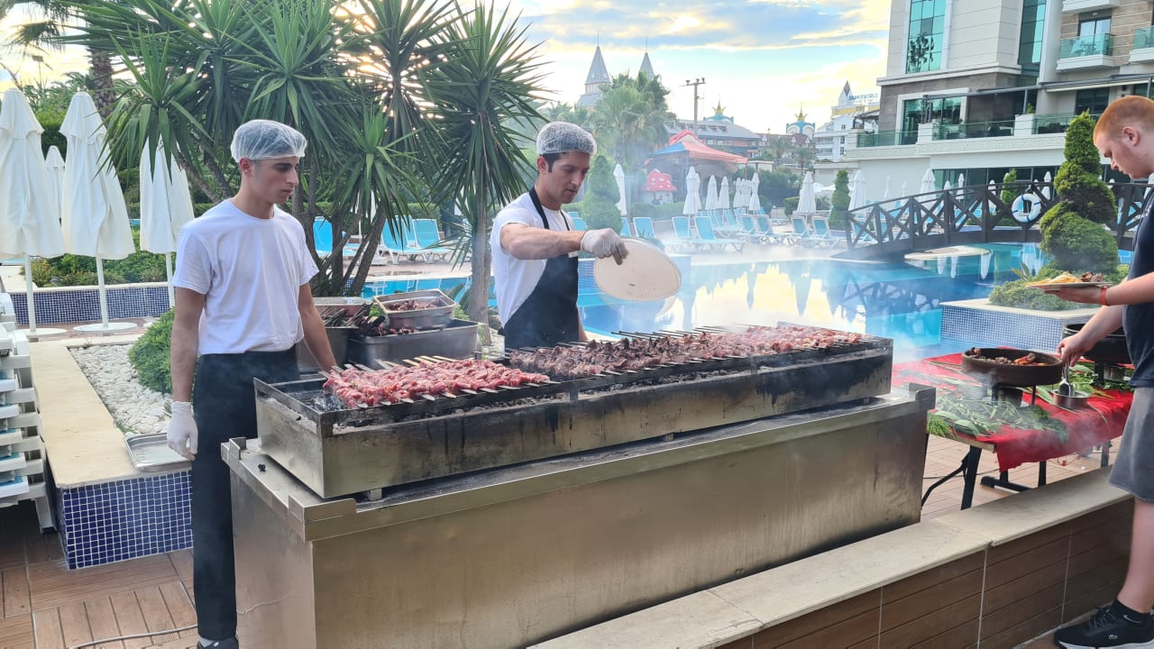Gastro Luna Blanca Resort & Spa