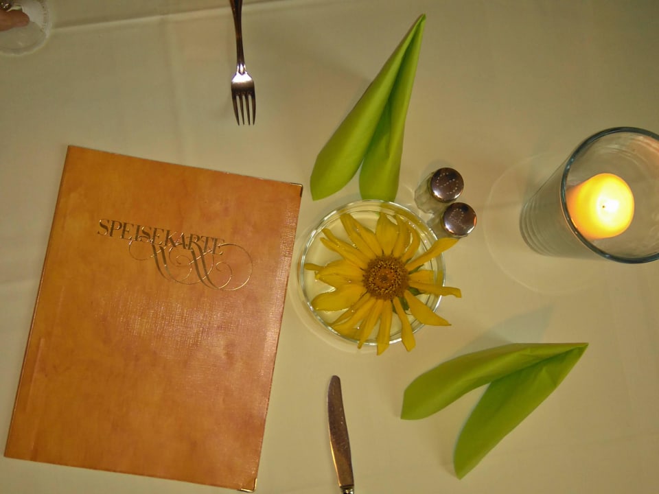 Abendessen Dekoration Hotel Gasthof Sonne