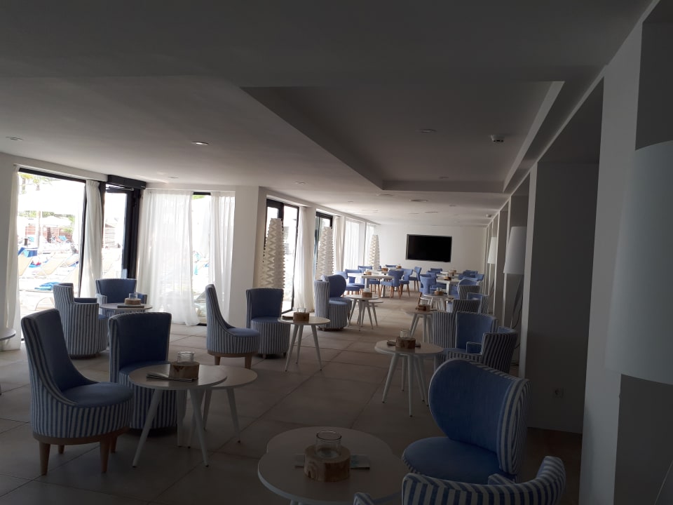 Lobby Iberostar Waves Bahia de Palma