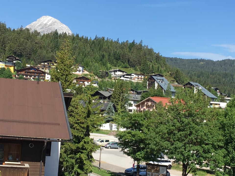 Ausblick vom Zimmer  Das Kaltschmid - Familotel Tirol