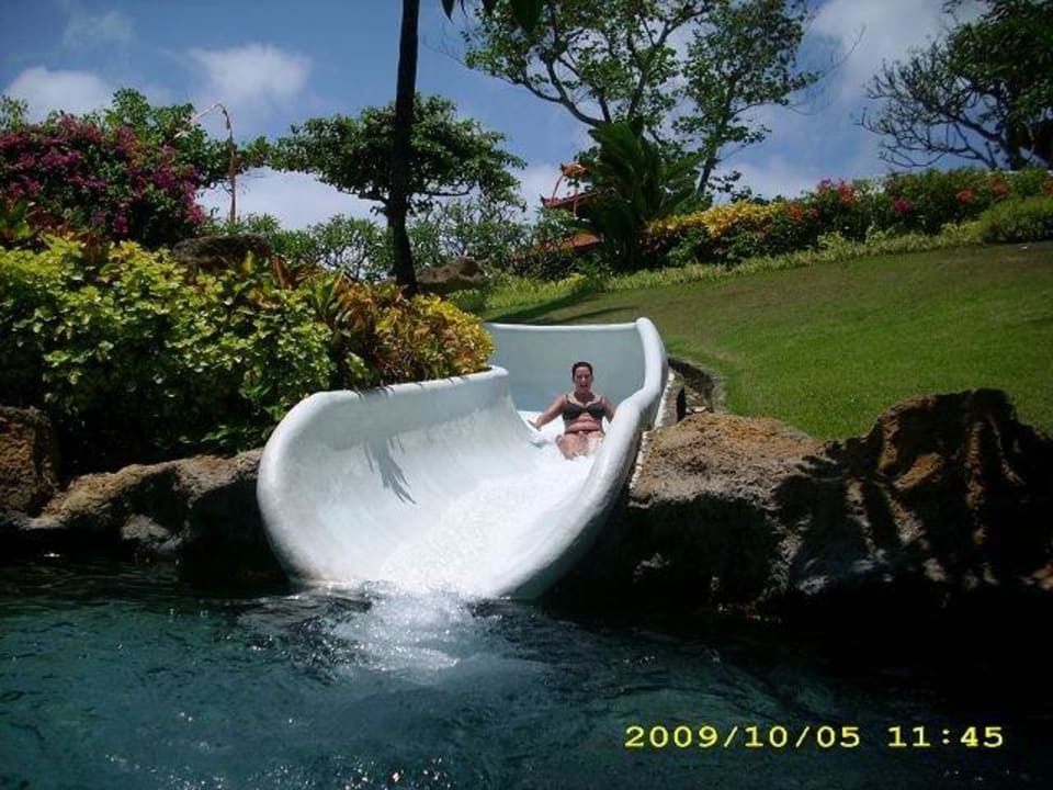 Eine prima Wasserrutsche Grand Hyatt Bali