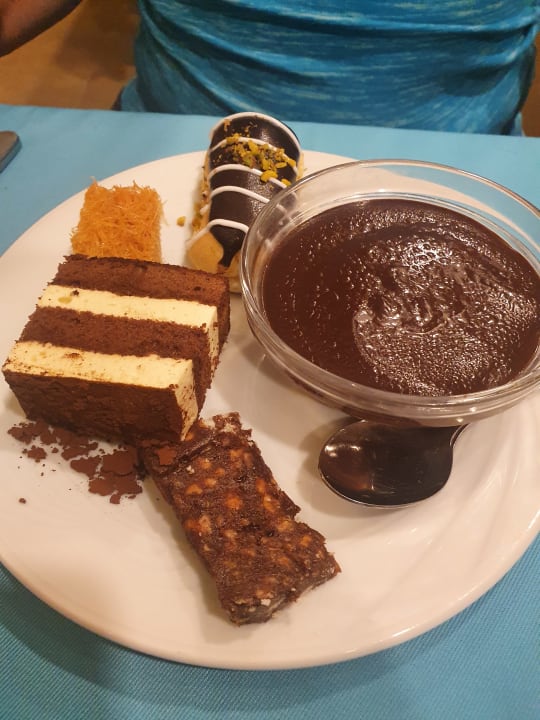 Gastro Can Garden Beach