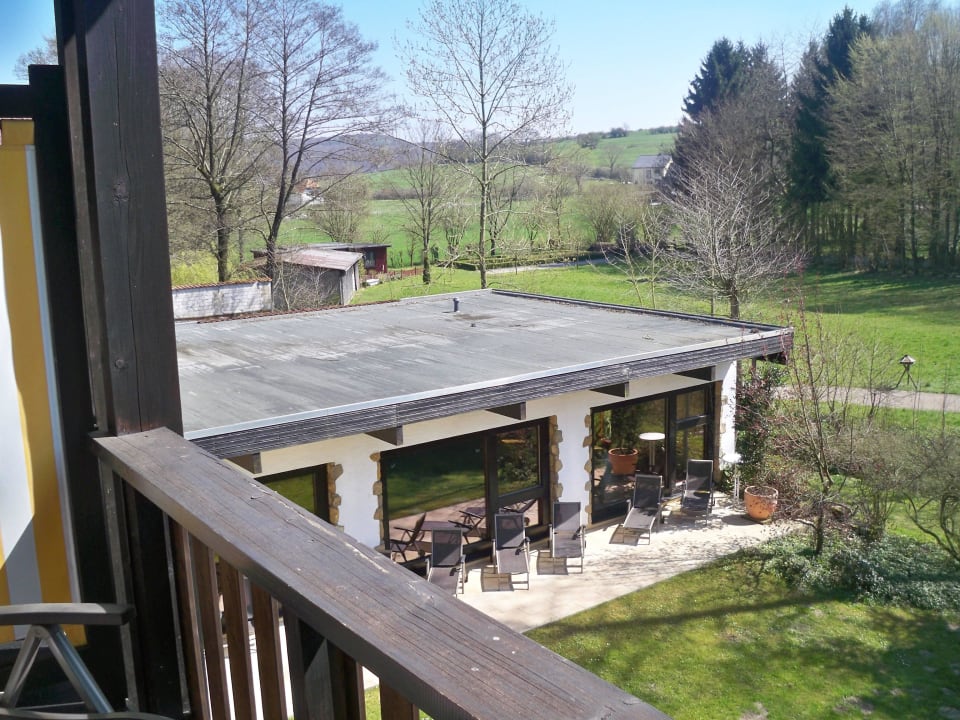 Auf die Schwimmhalle des Hotels Landhotel Der Schwallenhof