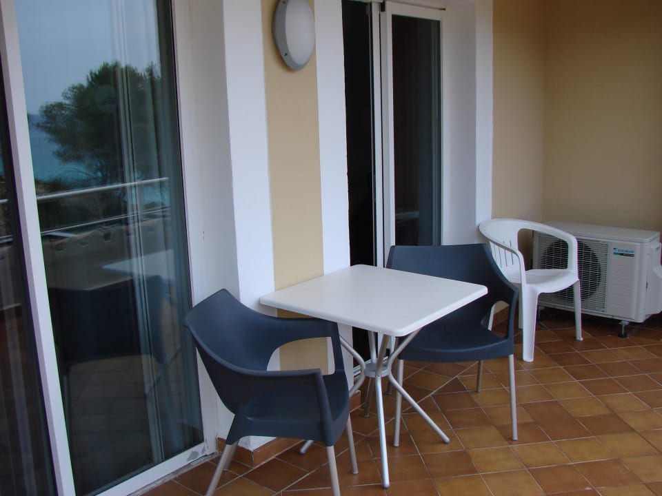 Balkon BAHÍA SUITES CAMP DE MAR