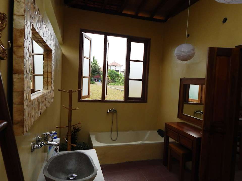 Family Joglo 2 zimmer 2 badzimmer Alamanda villa's and B&B