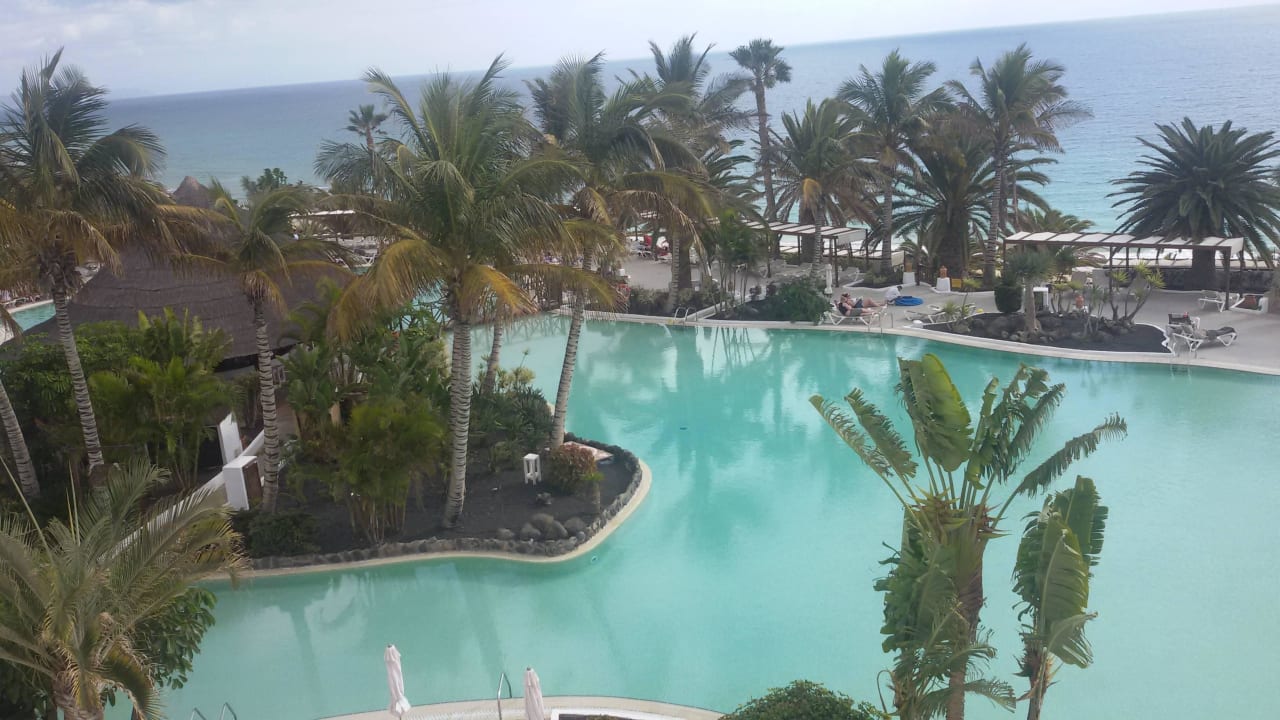 Pool mit Pool-Bar,und Meerblick Club Jandia Princess