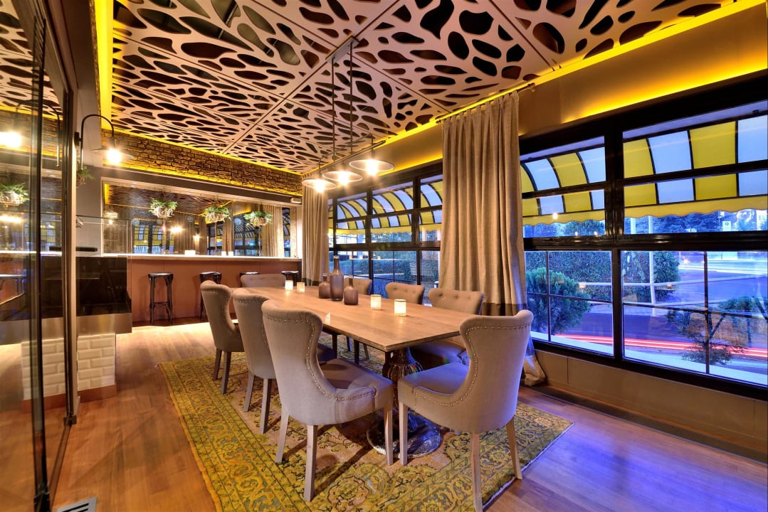 Gastro Mövenpick Hotel Istanbul Bosphorus