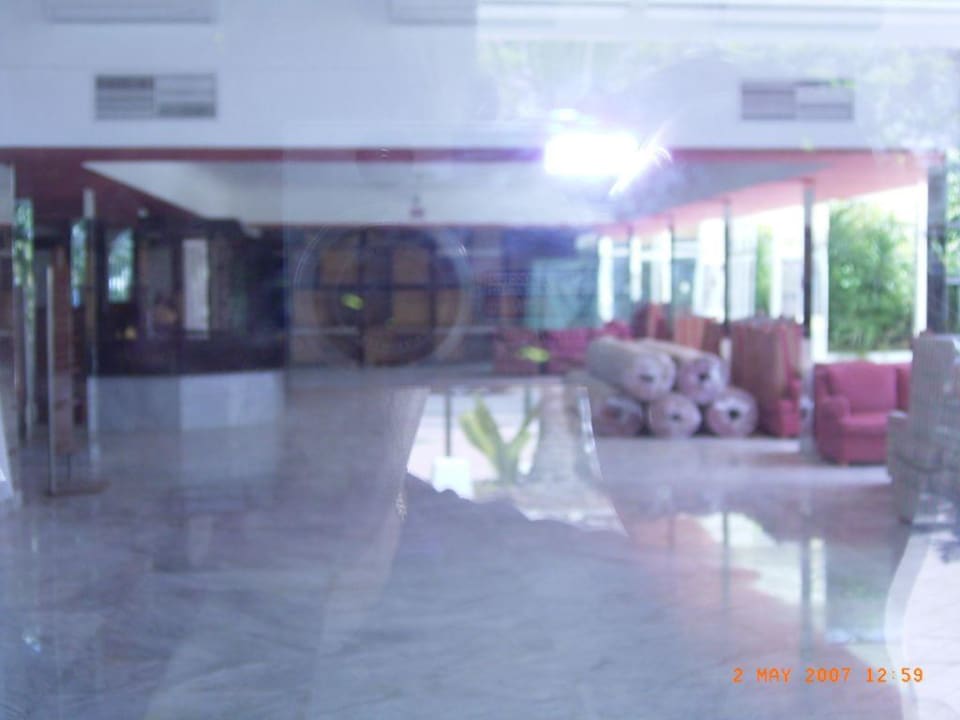 Lobbyeingang im derzeitigen Lucana allsun Hotel Lucana