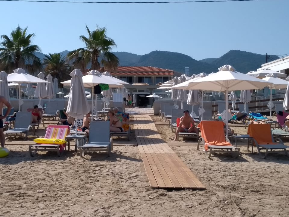 Strand Acharavi Beach Hotel