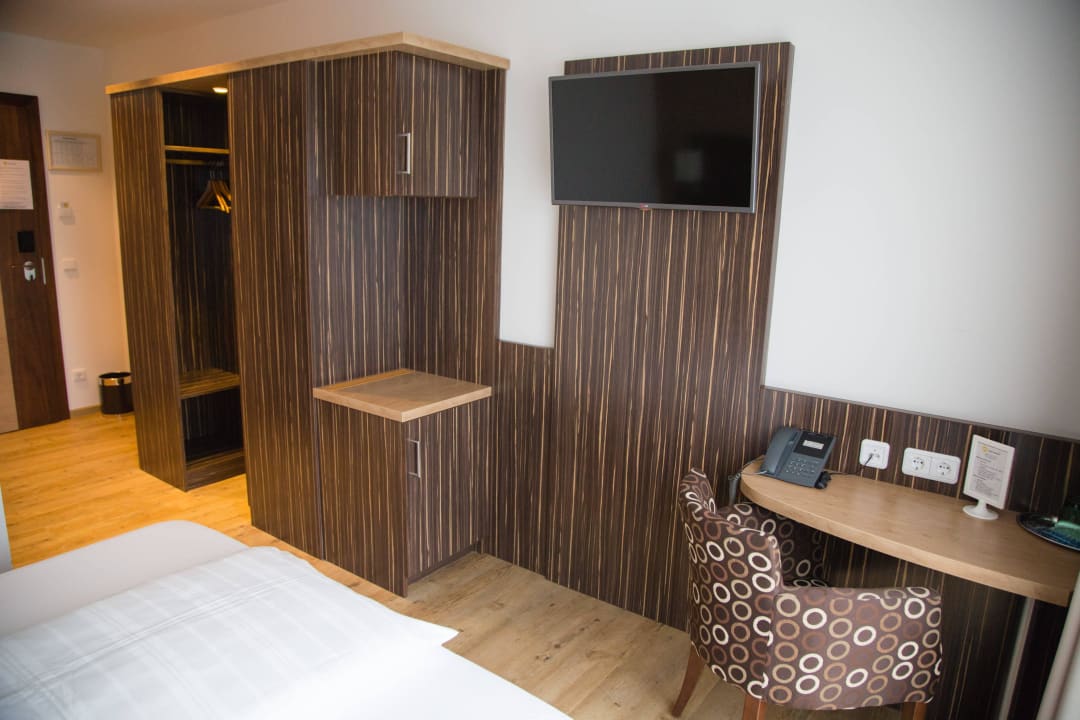 Businesszimmer Hotel Airotel