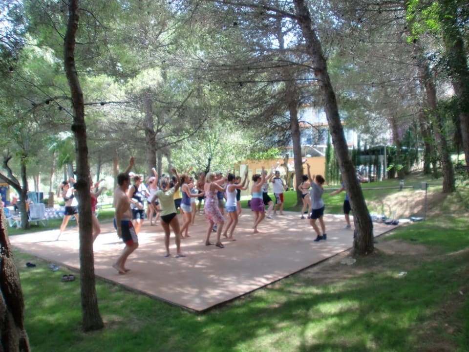 Zumba Valentin Grand Park Suite Hotel