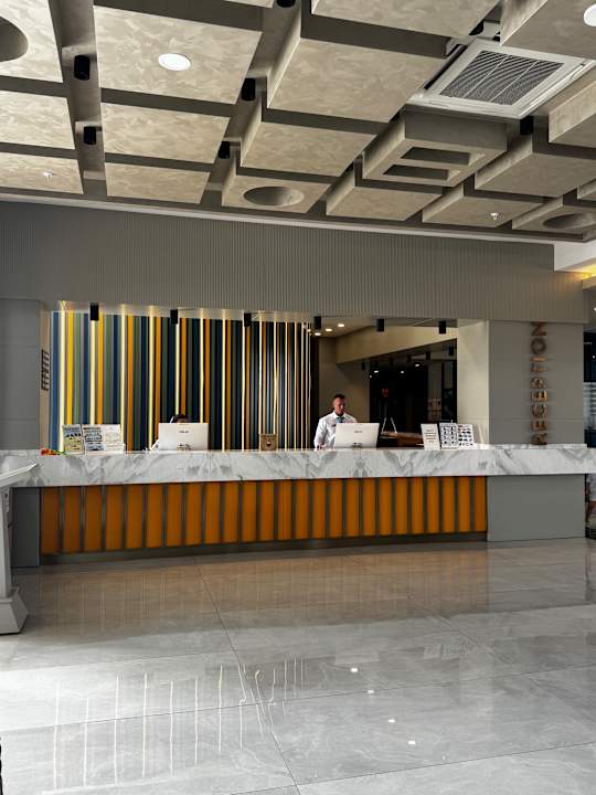 Lobby Dream Fun World